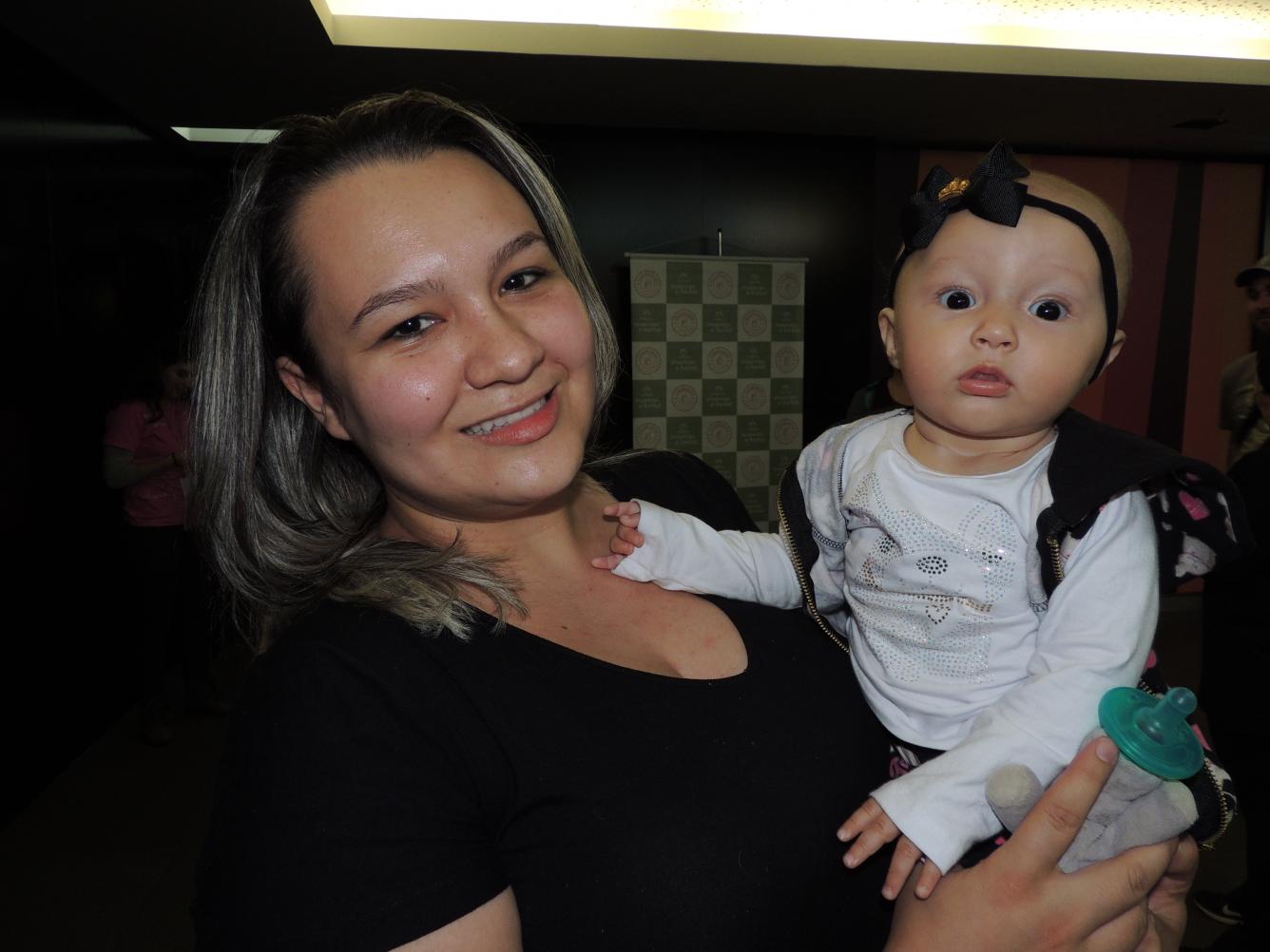 Mães aprovam troca de experiência durante CineMaterna no Shopping Nações