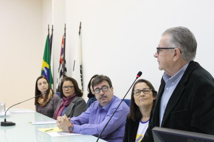 Apae promove 2º Simpósio de Equoterapia