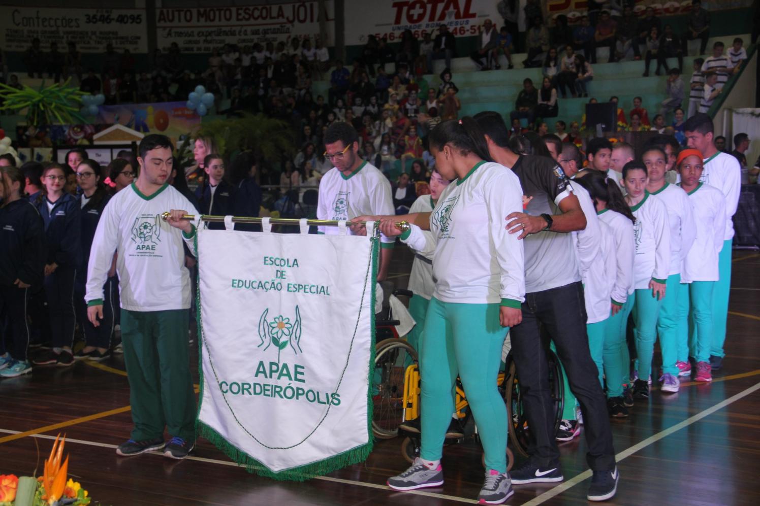 Cerimônia abre oficialmente a 14ª edição dos Jogos Escolares em Cordeirópolis