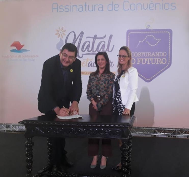 Fundo Social de Cordeirópolis adere aos projetos Natal Espetacular e Costurando o Futuro
