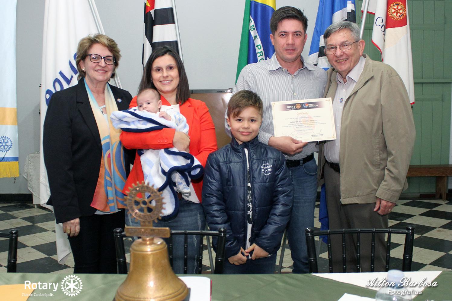 Rotary Club realiza Reunião Festiva do Dia dos Pais