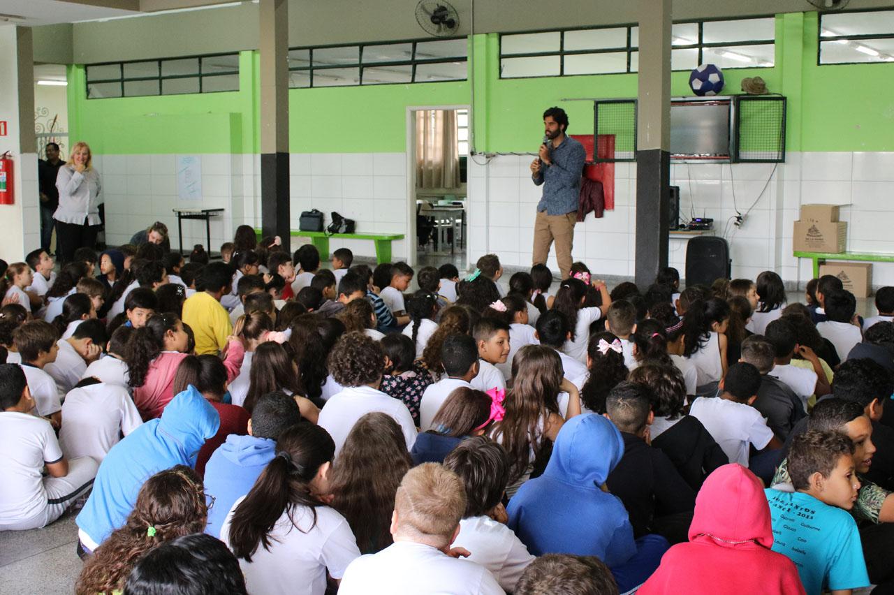 Escola de Limeira recebe palestra sobre arborização urbana