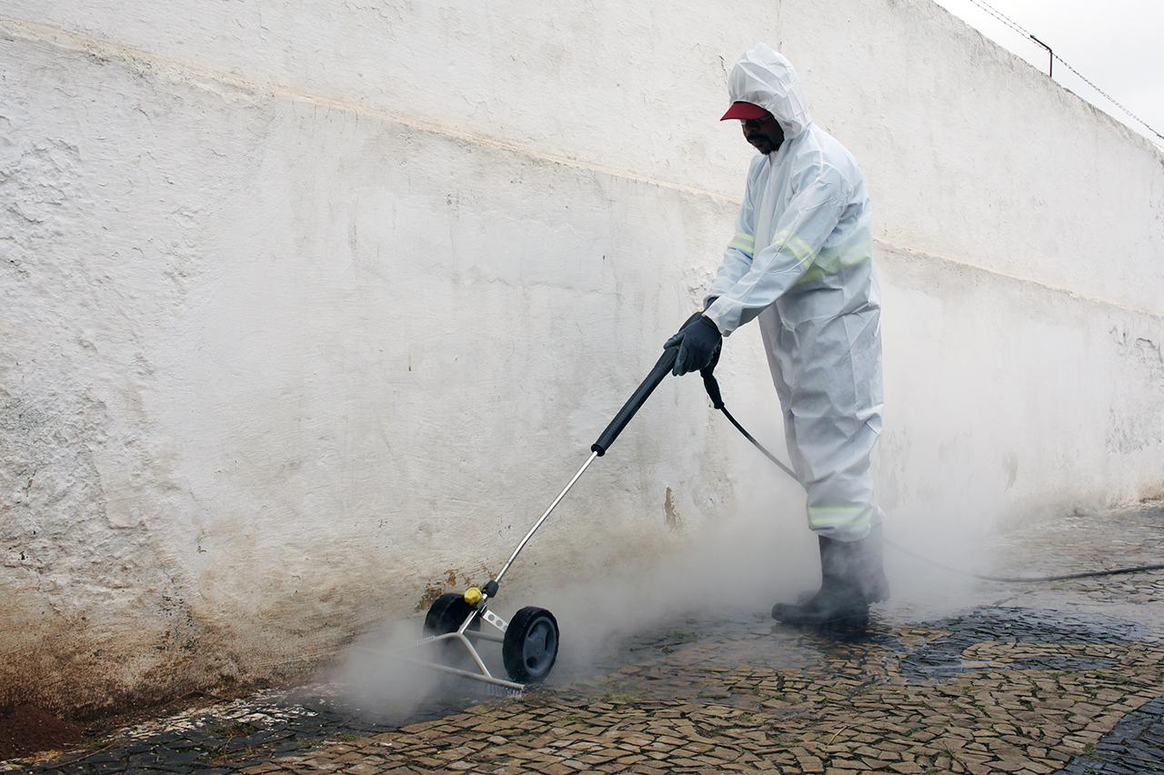 Prefeitura de Limeira utiliza novo equipamento para controle de mato