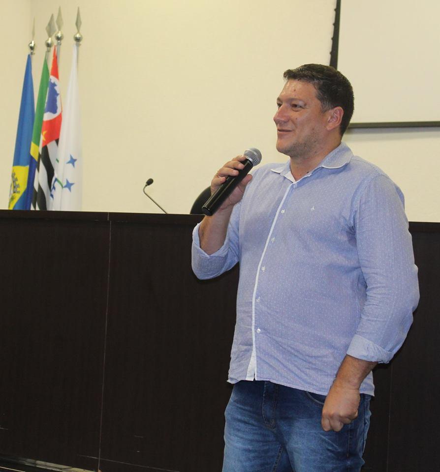 Prefeitura realiza mais uma cerimônia de formatura dos cursos do PEQ