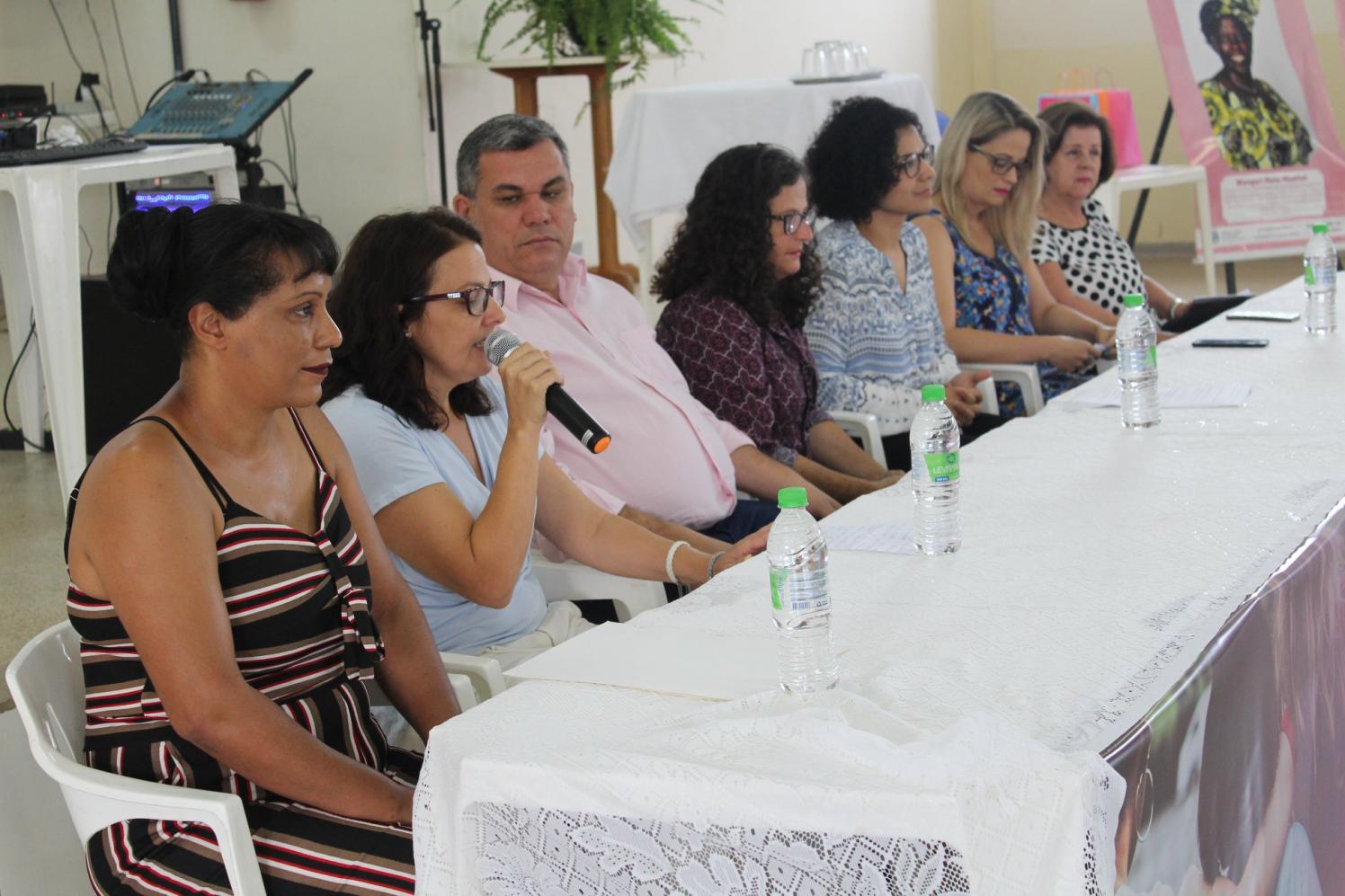 Mais de 200 pessoas participam do 4° Fórum de Enfrentamento à Violência Contra a Mulher