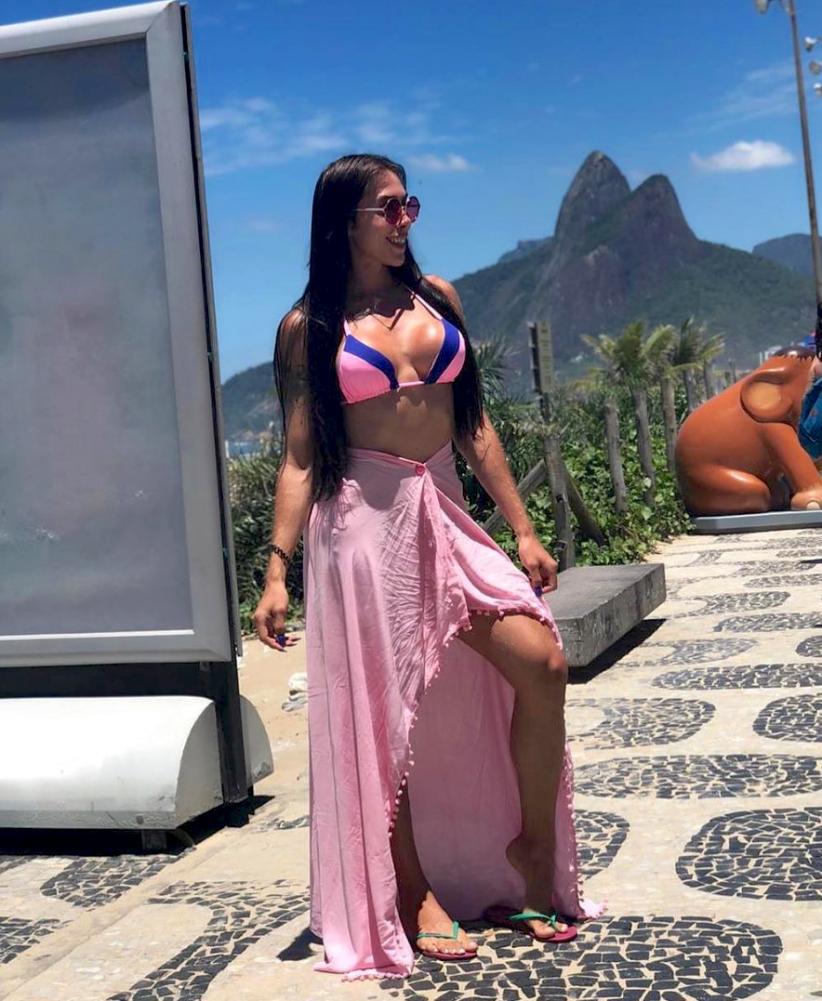 Milton Cunha apresenta concurso Quintal das Passistas para eleger nova musa fit do samba