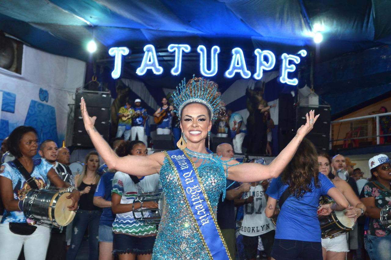 Renata Spallicci é a nova Musa de Bateria da Acadêmicos do Tatuapé