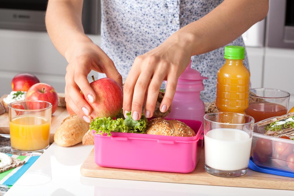 Nutricionista dá dicas para montar lancheira saudável na volta às aulas