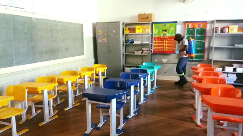 Todas unidades escolares de Cordeirópolis passam por dedetização antes da volta às aulas