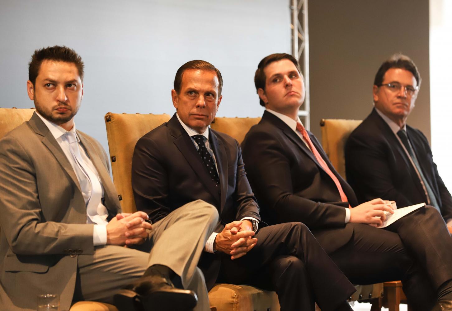 Governo do Estado entrega certificados de turismo a 43 municípios