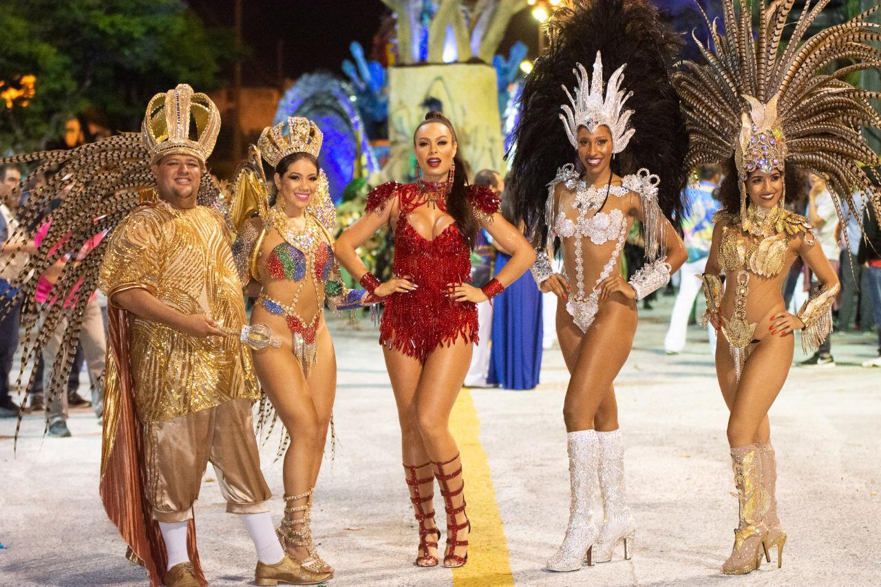 Fernanda Lacerda foi destaque do carnaval de Uruguaiana