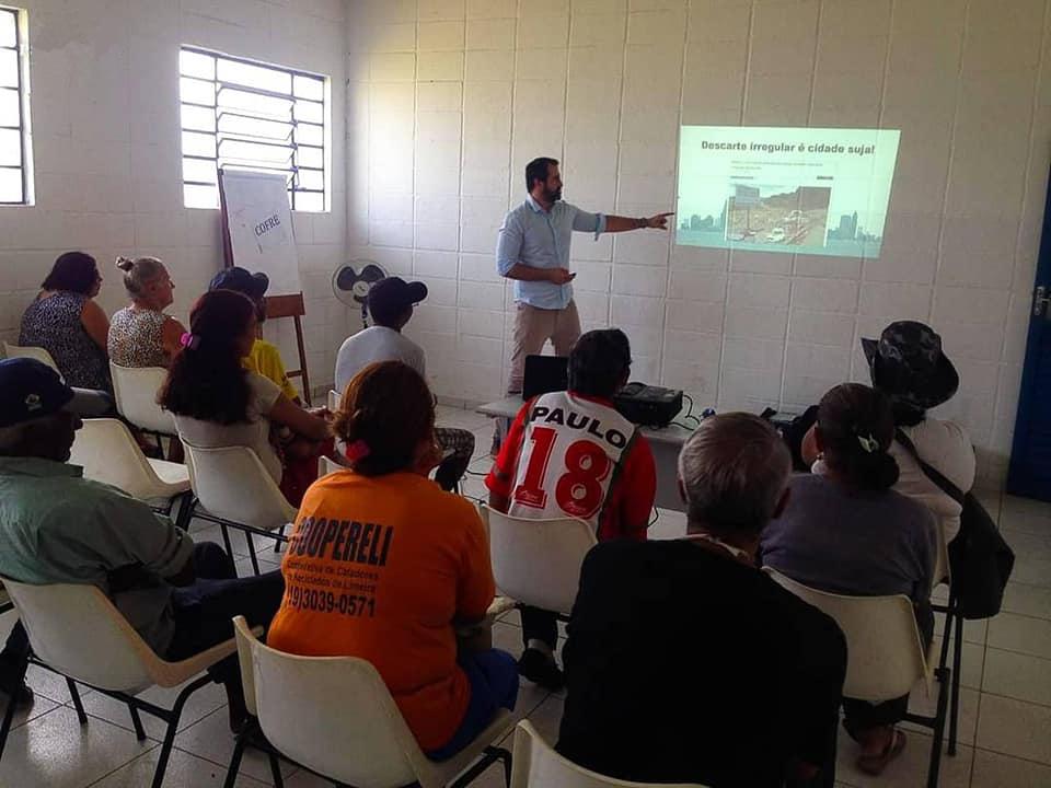 Ecocoletores de Limeira são capacitados para atuarem como “agentes ambientais”