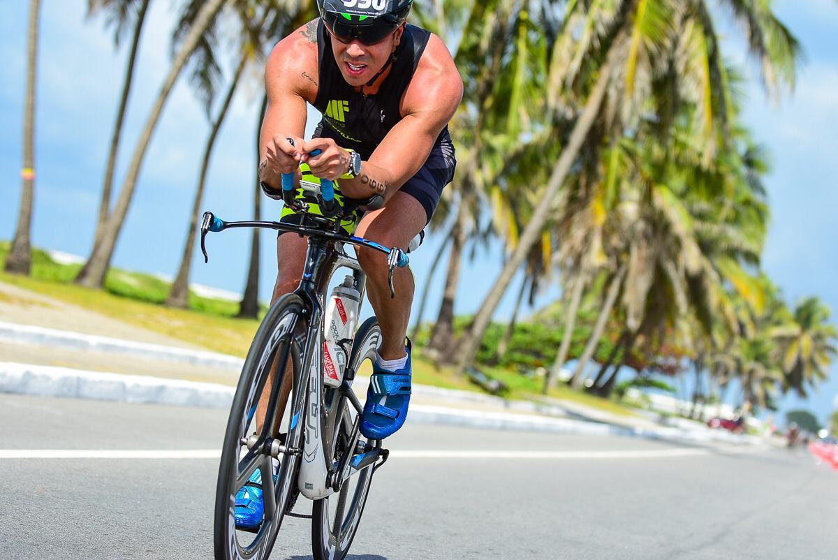 Médico triatleta fala dos benefícios do esporte para prevenir doenças cardiovasculares