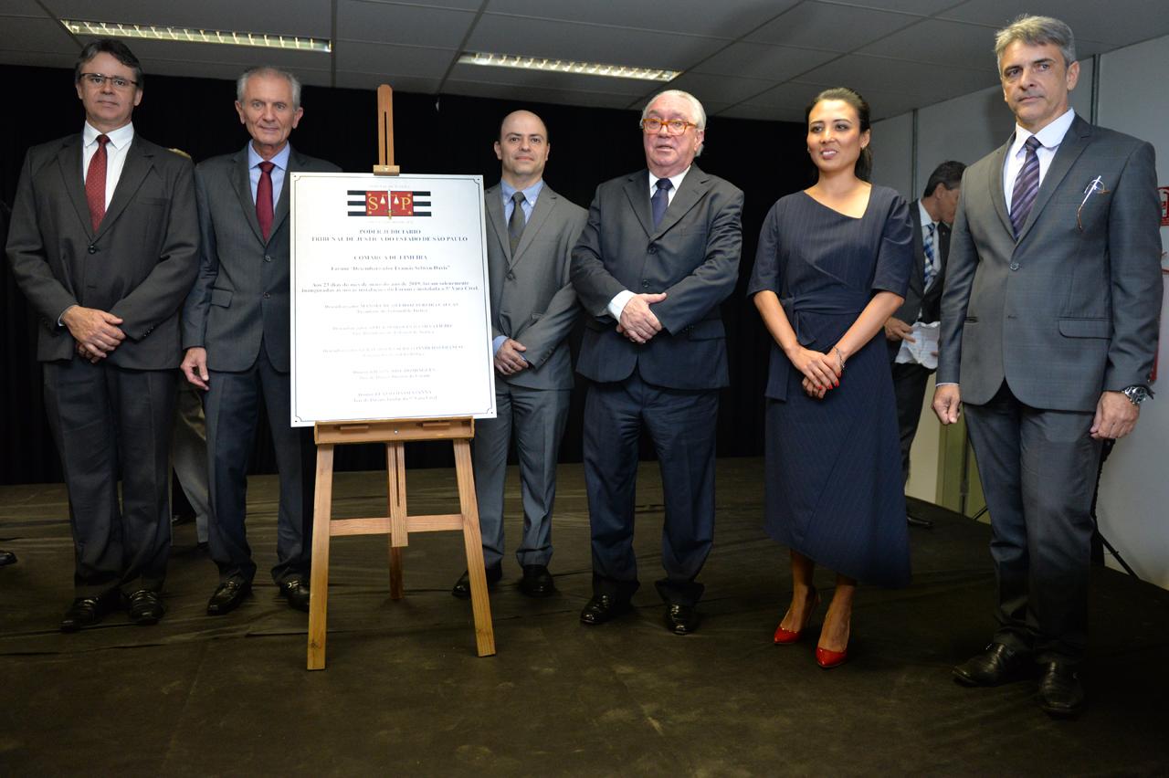 Inauguração do fórum é acompanhada pelo prefeito de Limeira