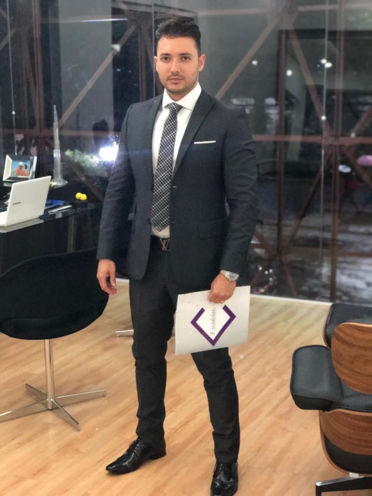 Corretor de imóveis de luxo revela o segredo do crescimento do setor mesmo em meio a crise no país