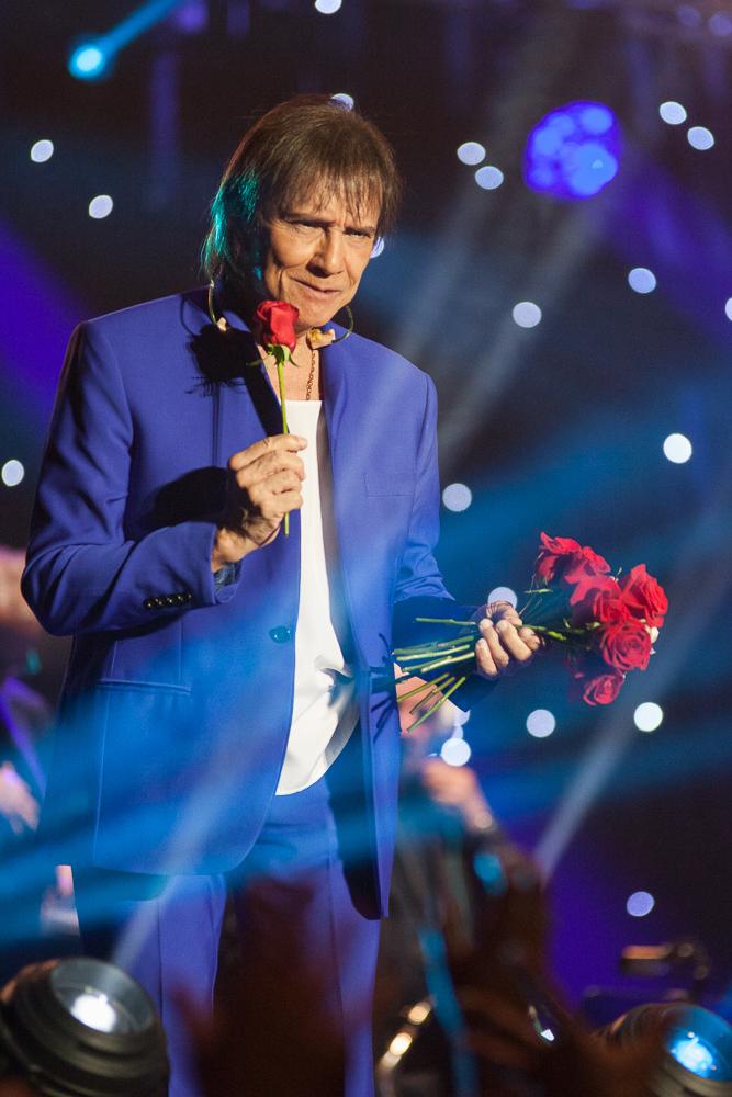 Roberto Carlos, Orquestra e Coral no Espaço das Américas, em São Paulo