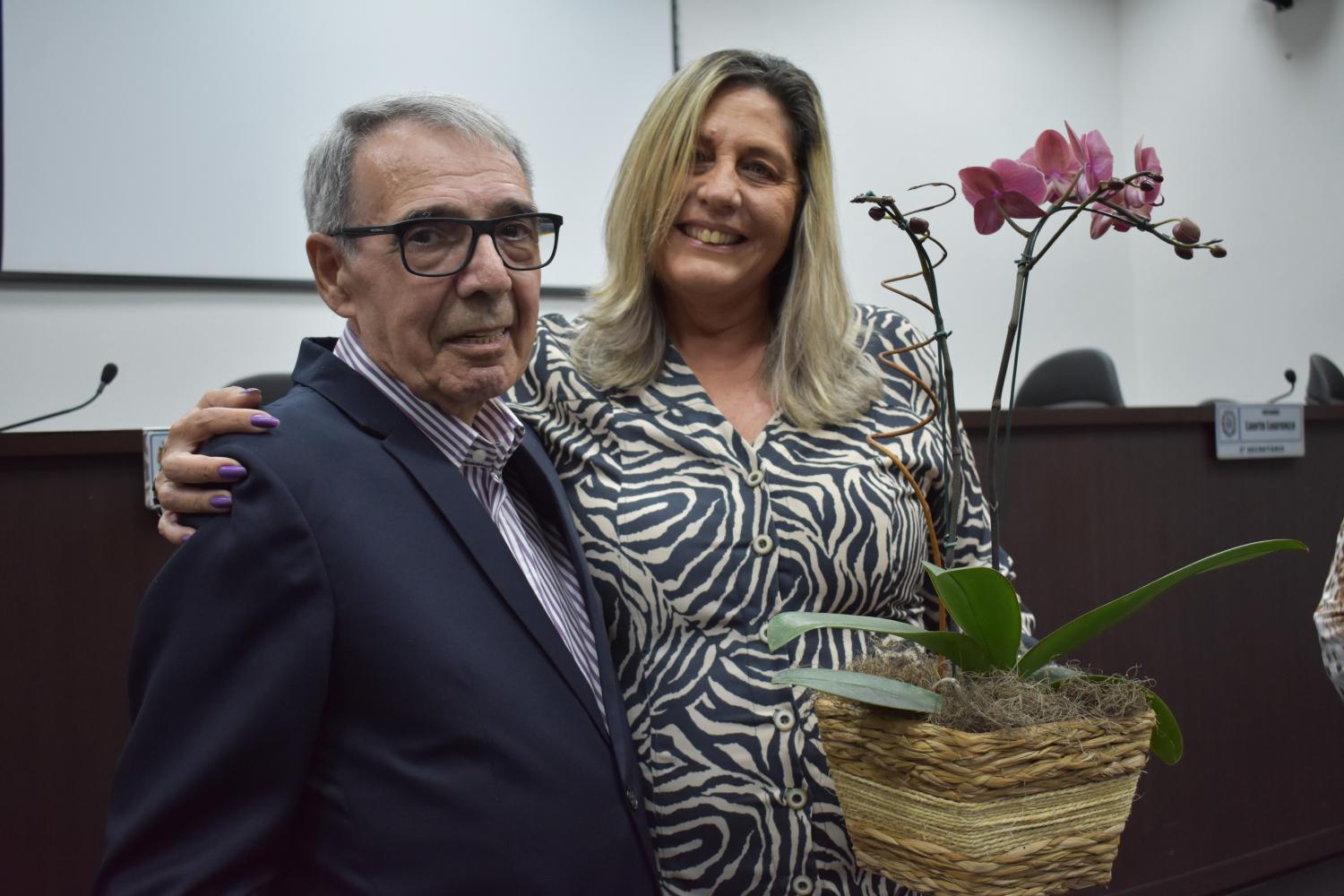 Natale Losa recebe título de cidadão cordeiropolense