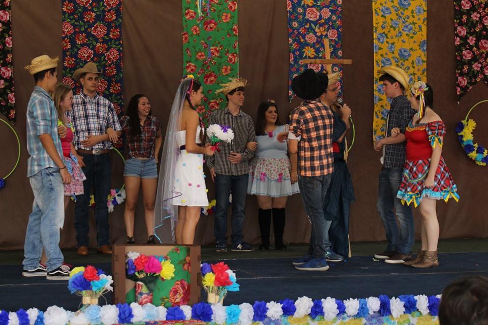 Festa na fazenda surpreende pais e convidados no Acadêmico