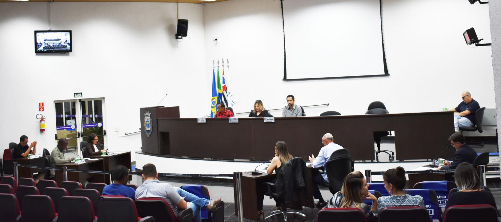 Parlamentares de Cordeirópolis apresentam indicações durante a 21ª Sessão