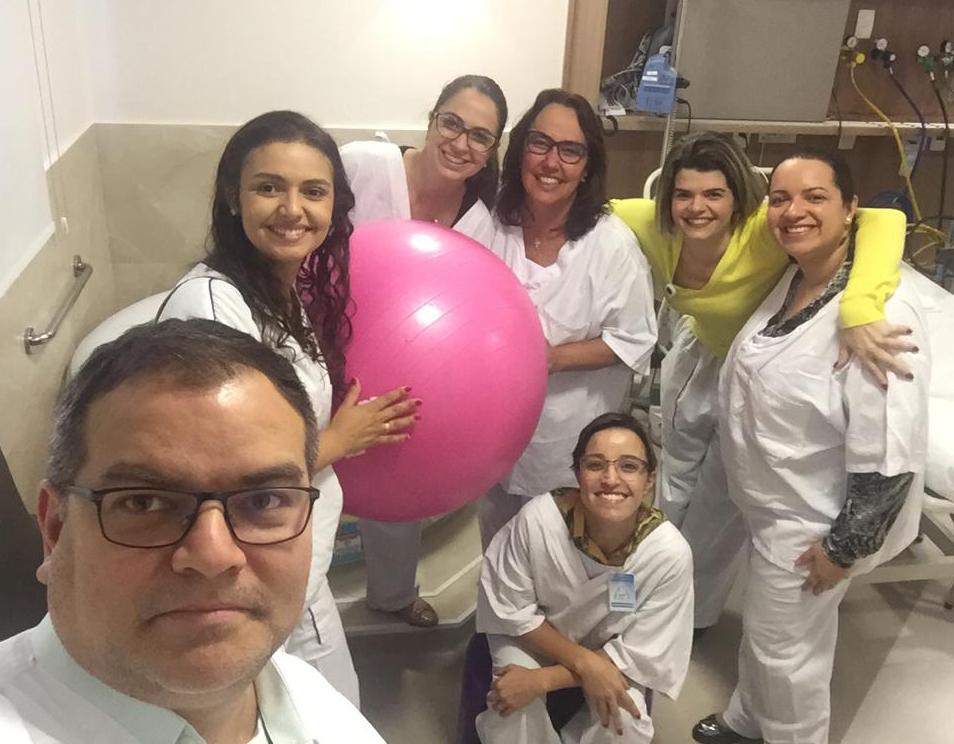 Envolvidos no Projeto Parto Adequado do HUL visitam Maternidade de Campinas