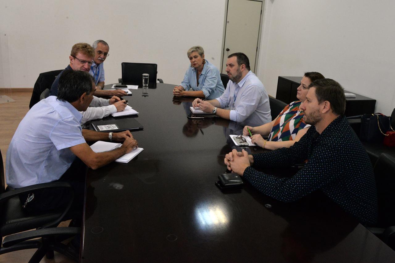 Reunião discute comércio ilegal de chácaras de recreio em Limeira