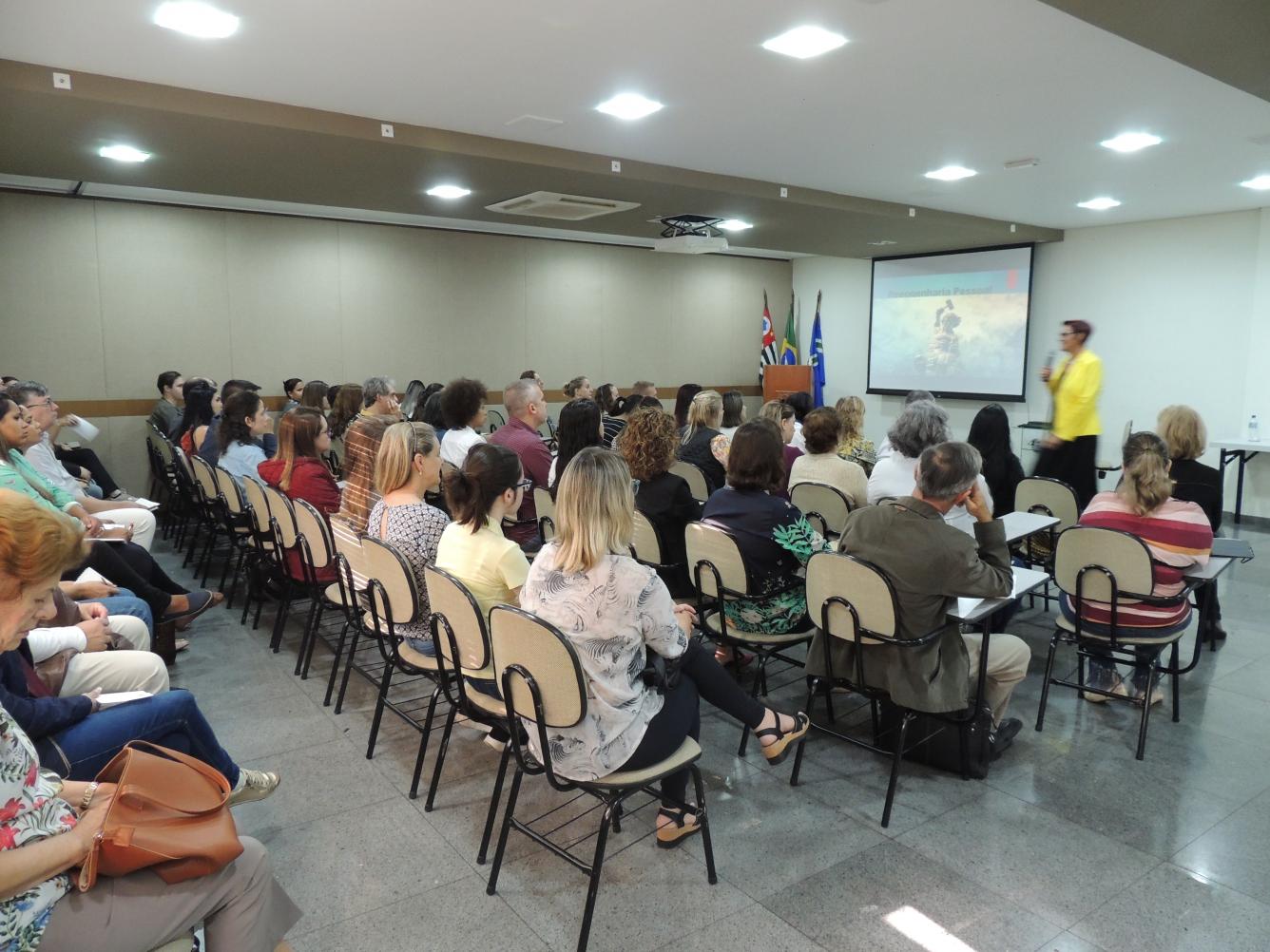 Café da Manhã do Conhecimento discutirá o tema “Gestão de Pessoas na Prática”