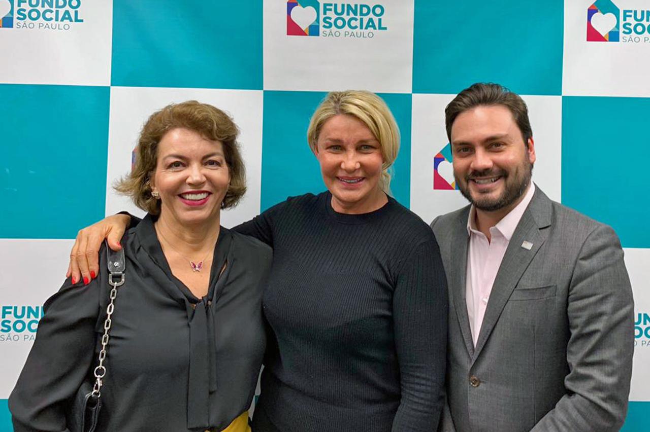 Roberta Botion conhece novos cursos do Fundo Social de São Paulo