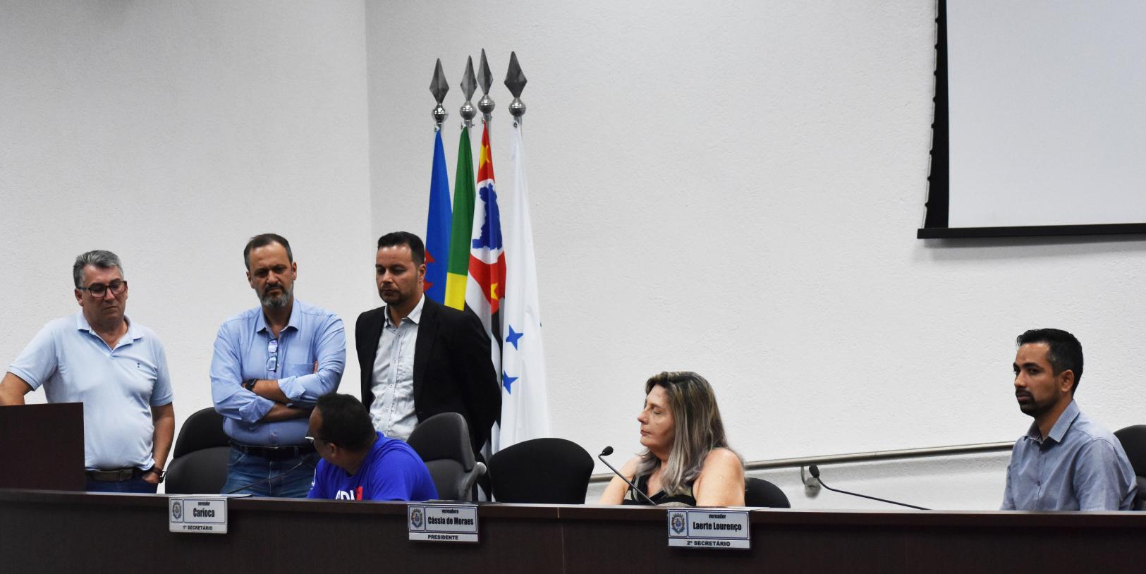 Representantes do Senai fala sobre a semana “Inova Indústria” durante a Sessão em Cordeirópolis