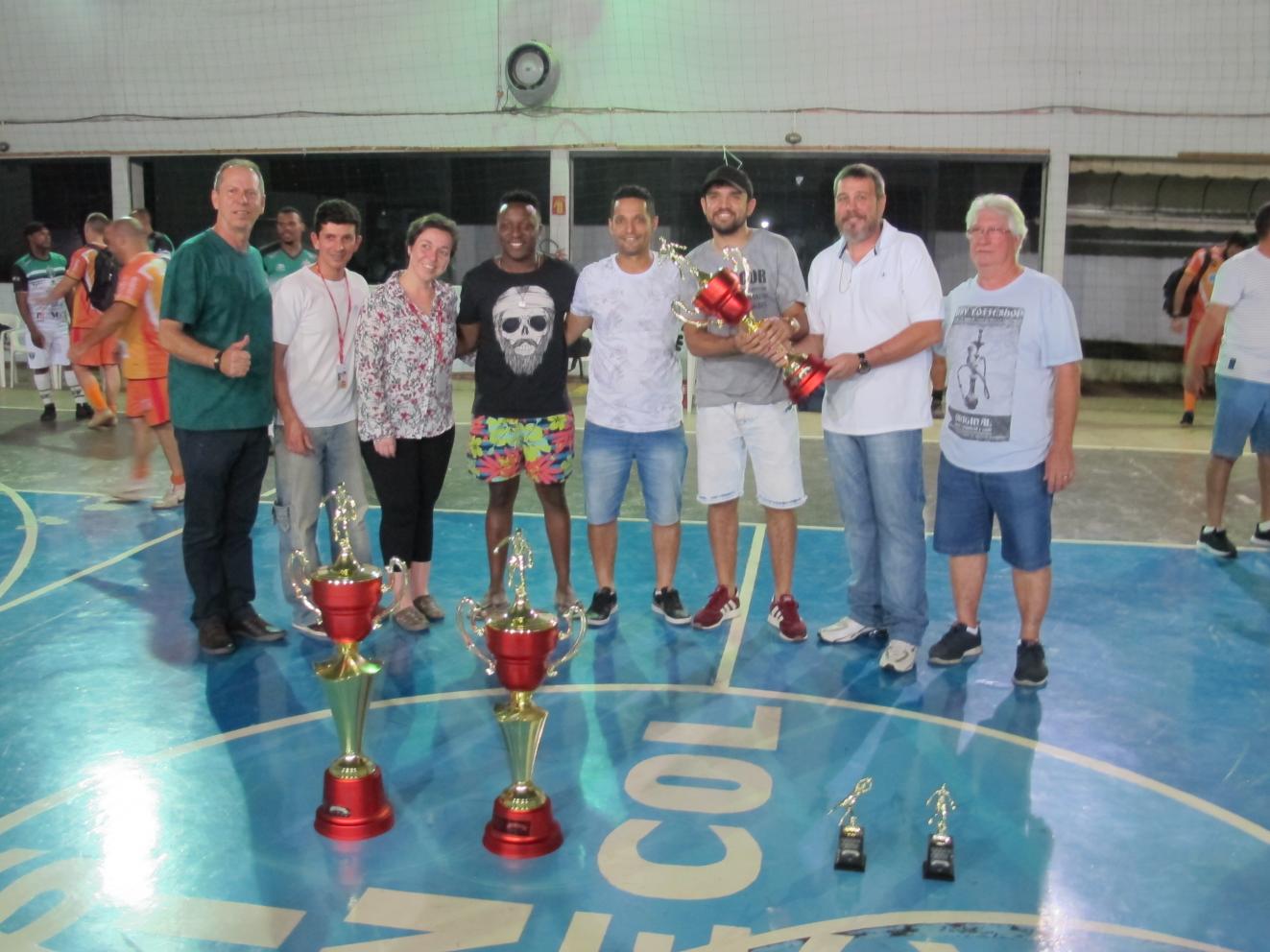 Madewal é campeã da 14ª Copa Sinecol de Futsal