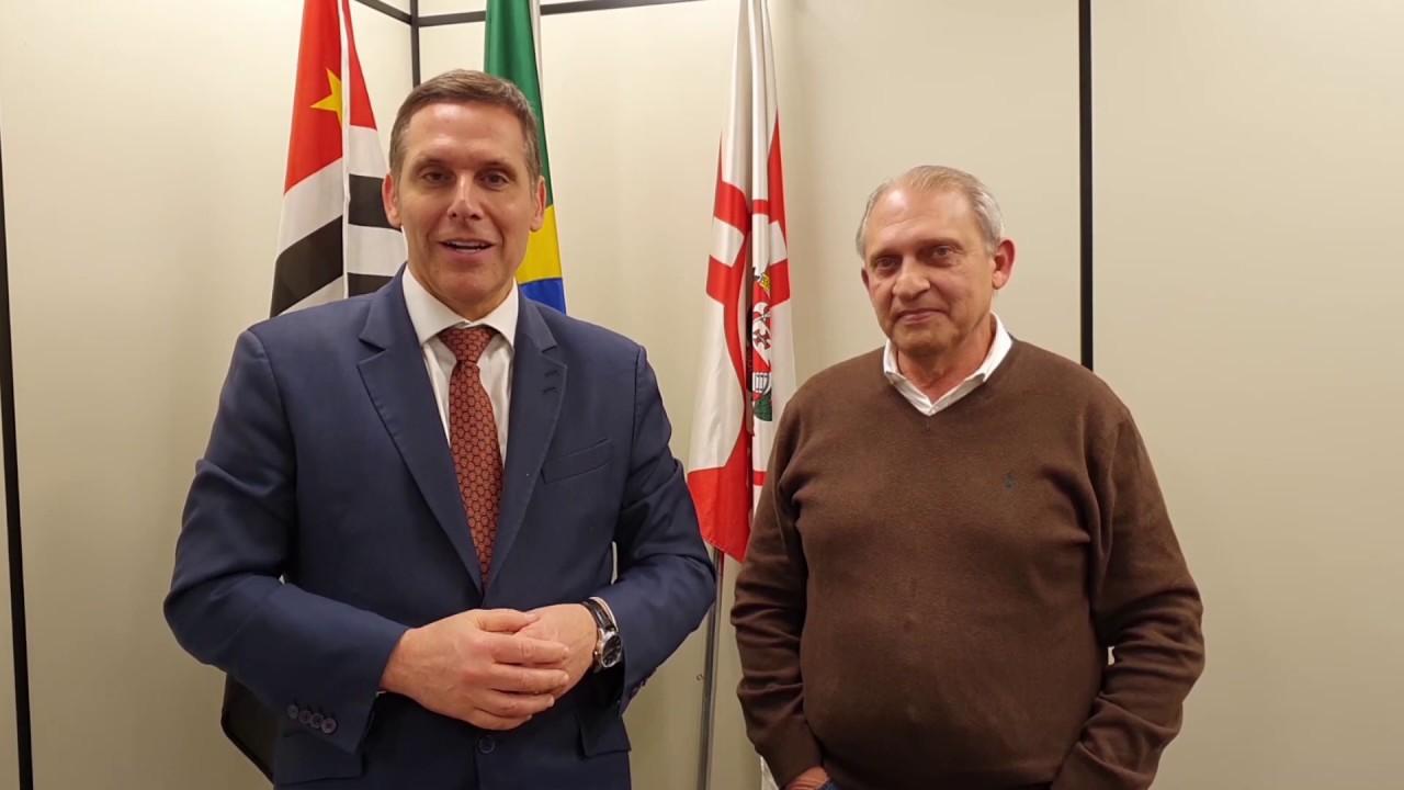 Reunião sobre uso de patinetes
