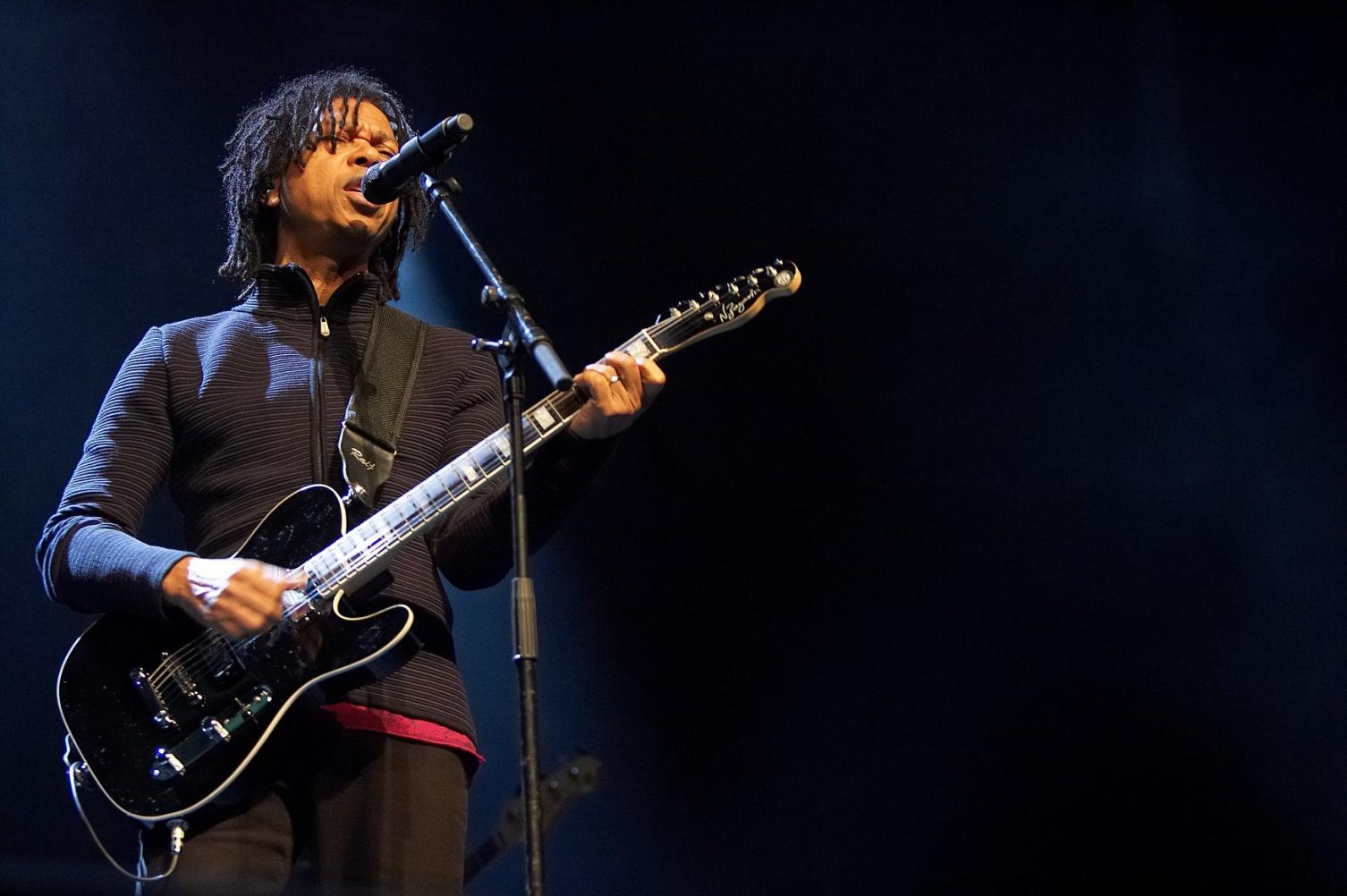 Djavan faz show em Jaguariúna
