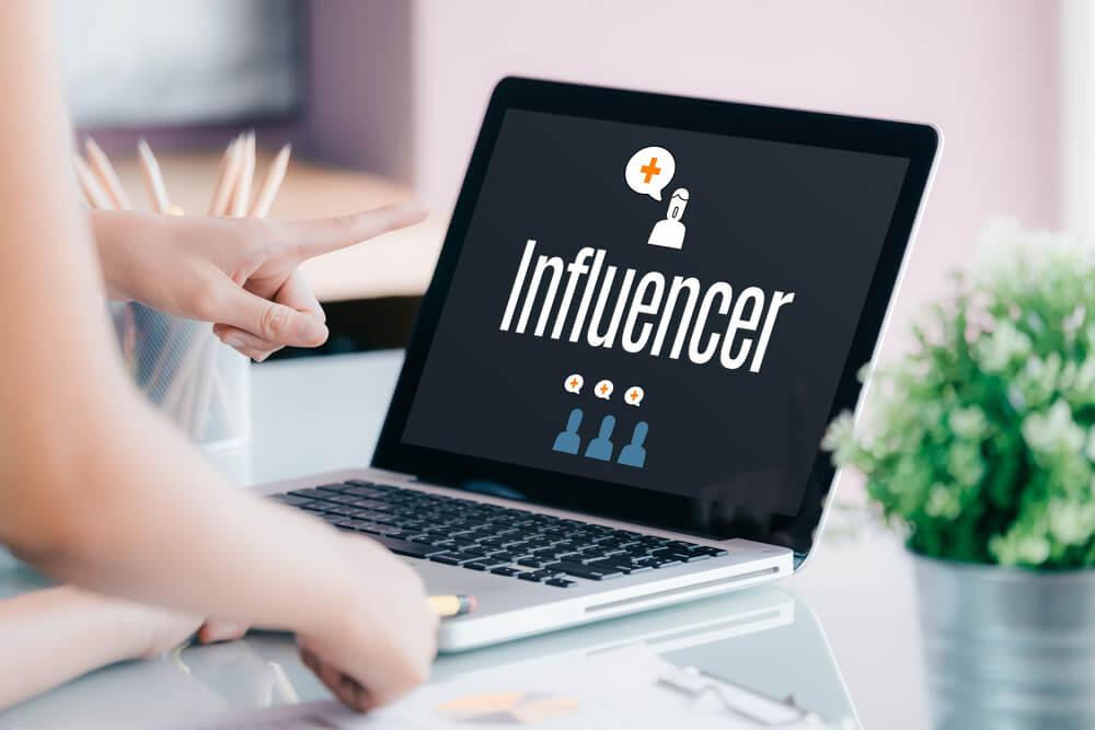 Especialista dá dicas para se tornar um influenciador digital e investir nas redes sociais