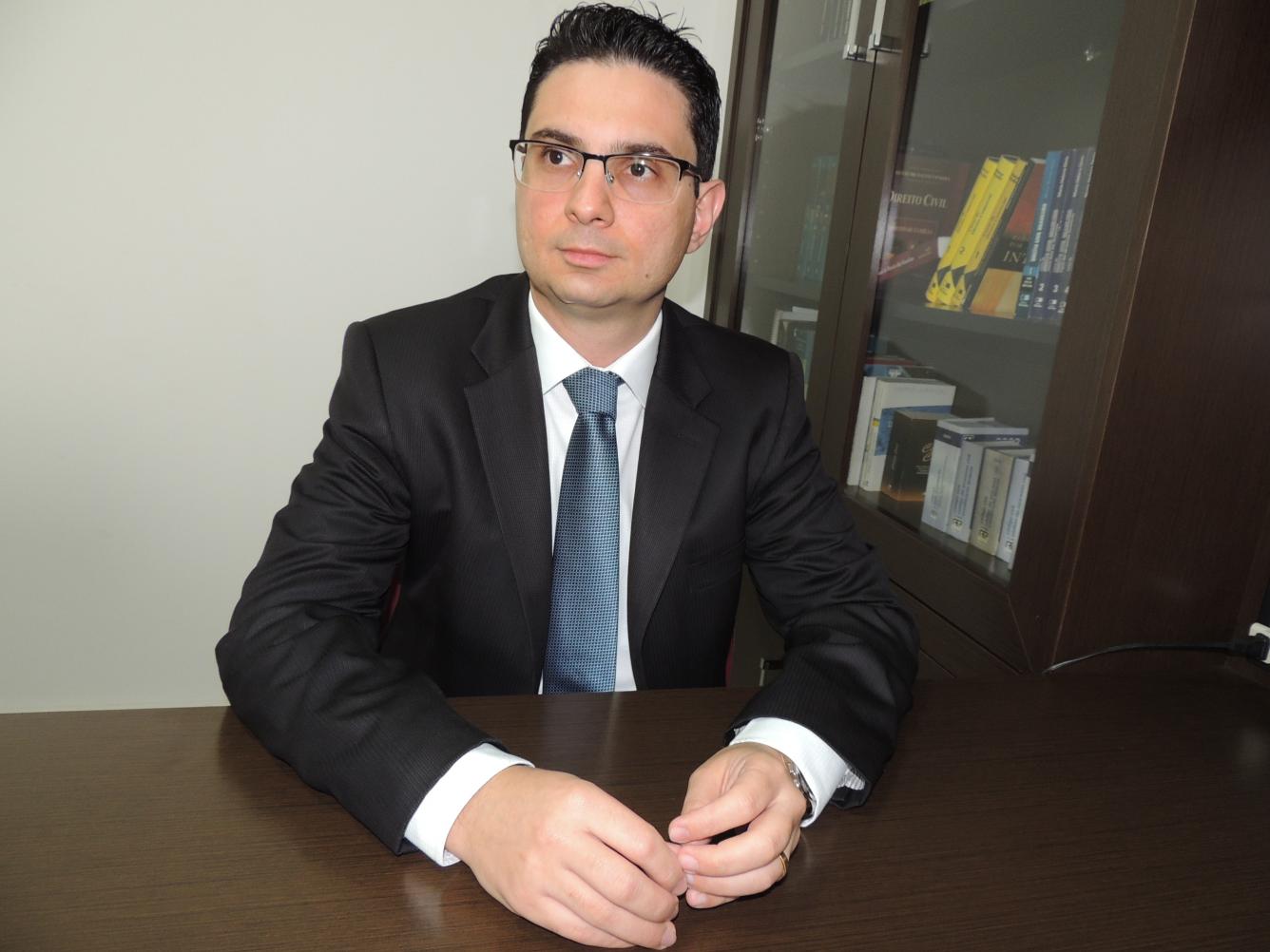 Contrato de trabalho Verde e Amarelo busca impulsionar primeiro emprego no Brasil