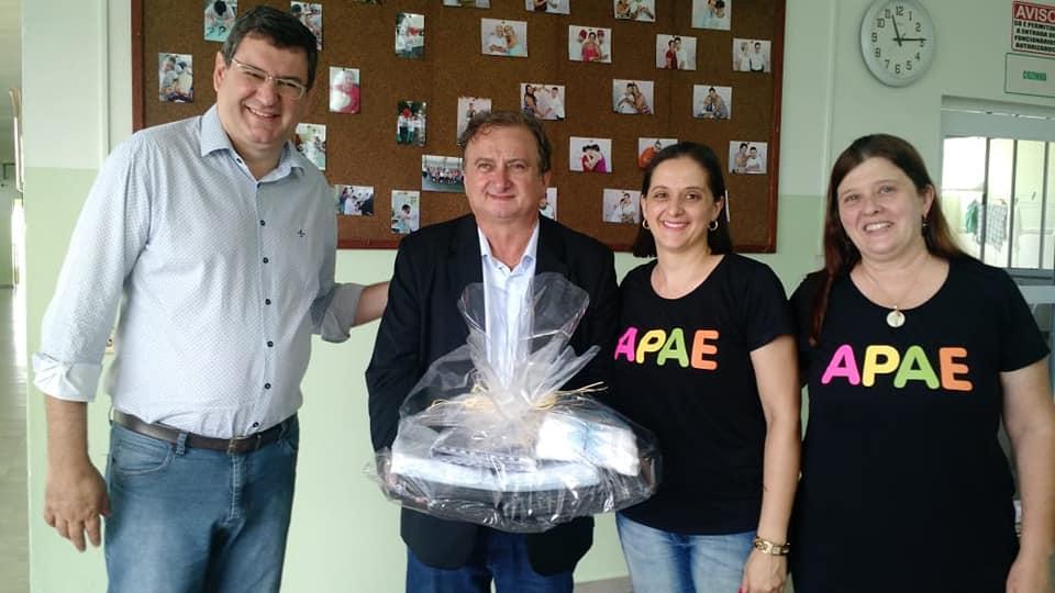 APAE de Cordeirópolis recebe veículo zero KM nesta segunda-feira