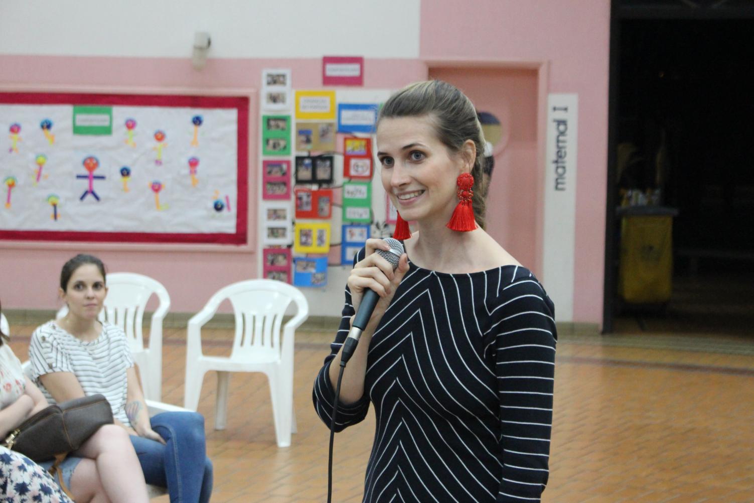 Educadora realiza encontro final com pais e professores do Colégio Acadêmico