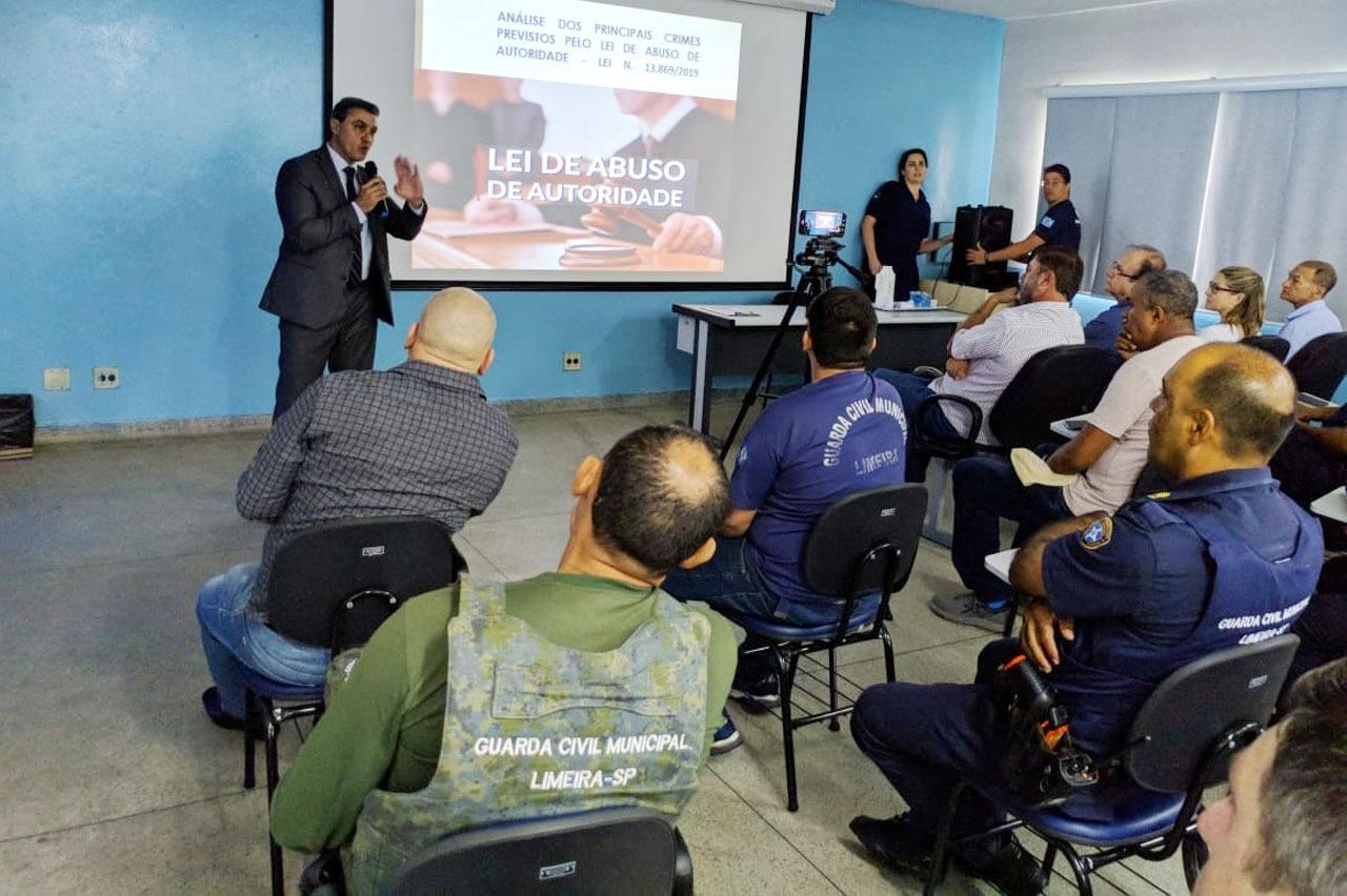 Guarda Civil Municipal de Limeira recebe palestra sobre lei de abuso de autoridade