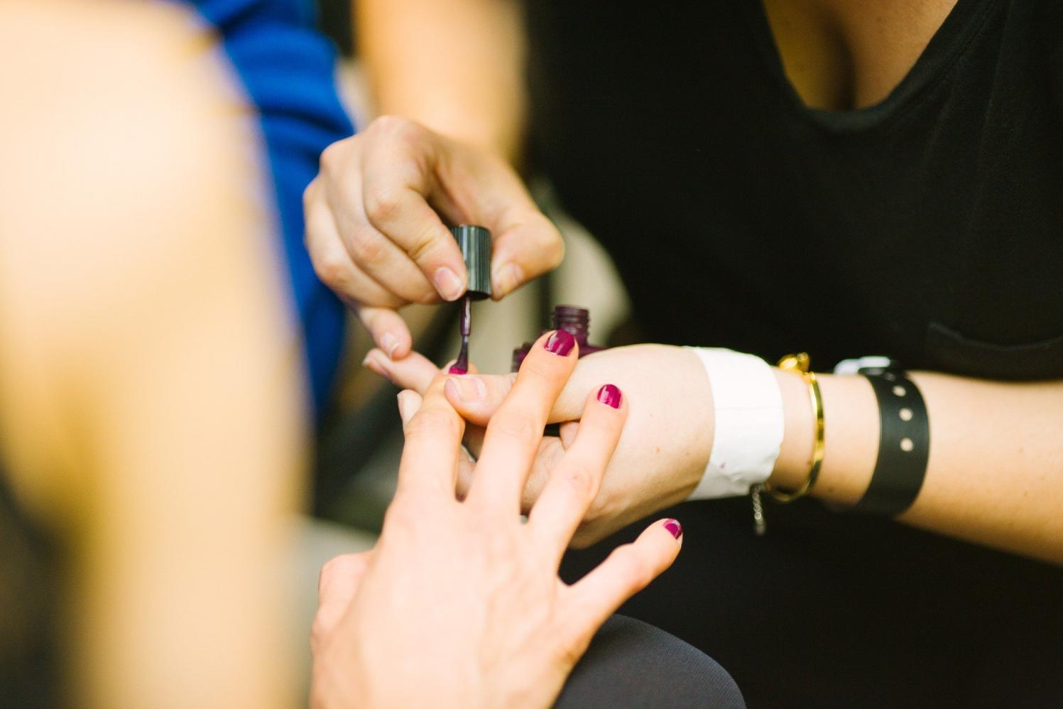 Abertas inscrições para Design de Sobrancelhas e Manicure e Pedicure