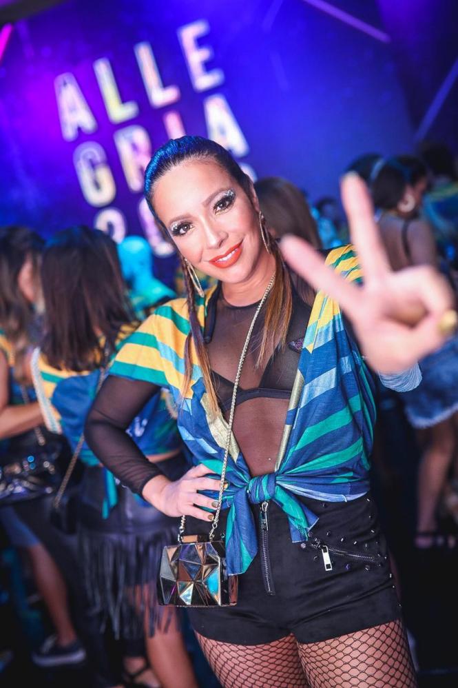 Camarote Allegria recebe Bell Marques para festa pré desfile das Campeãs