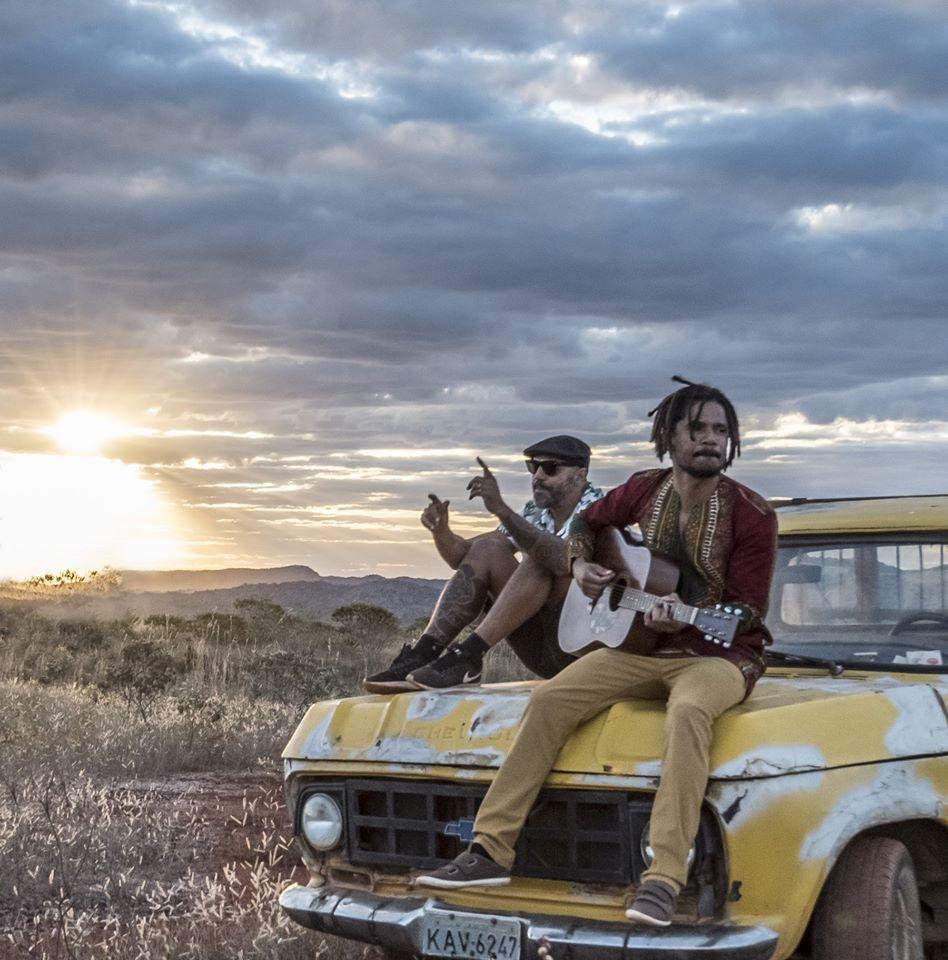 Natiruts faz show em Americana