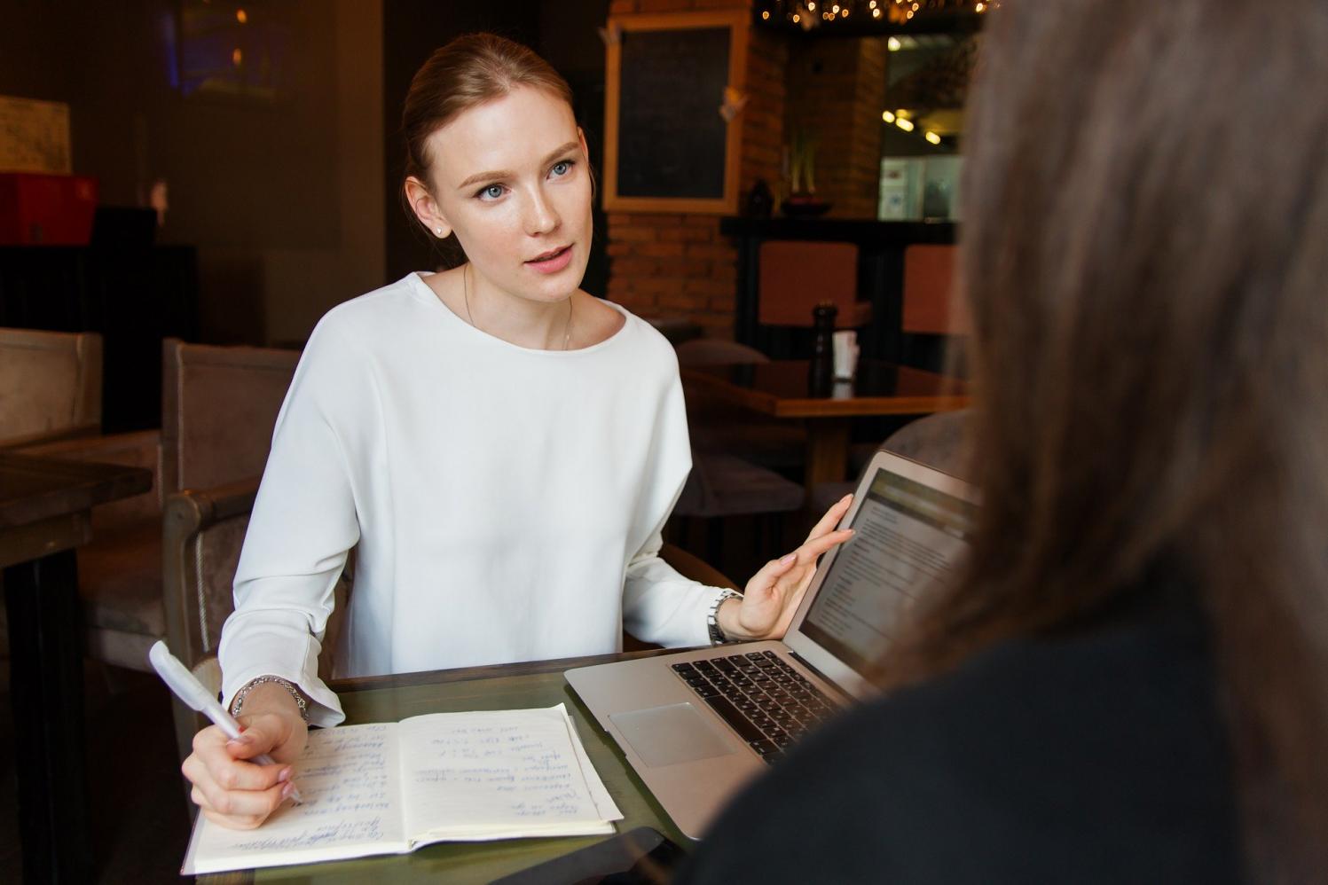 Primeiro emprego: 5 dicas para ingressar no mercado de trabalho