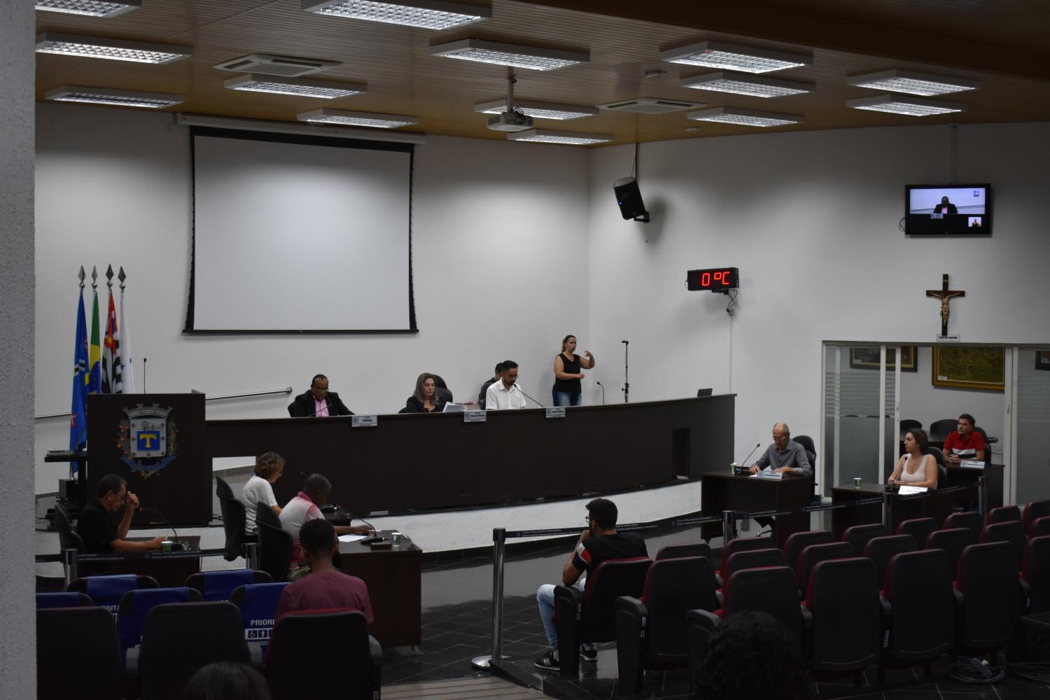 Vereadores de Cordeirópolis aprovam aumento de vale alimentação dos servidores públicos