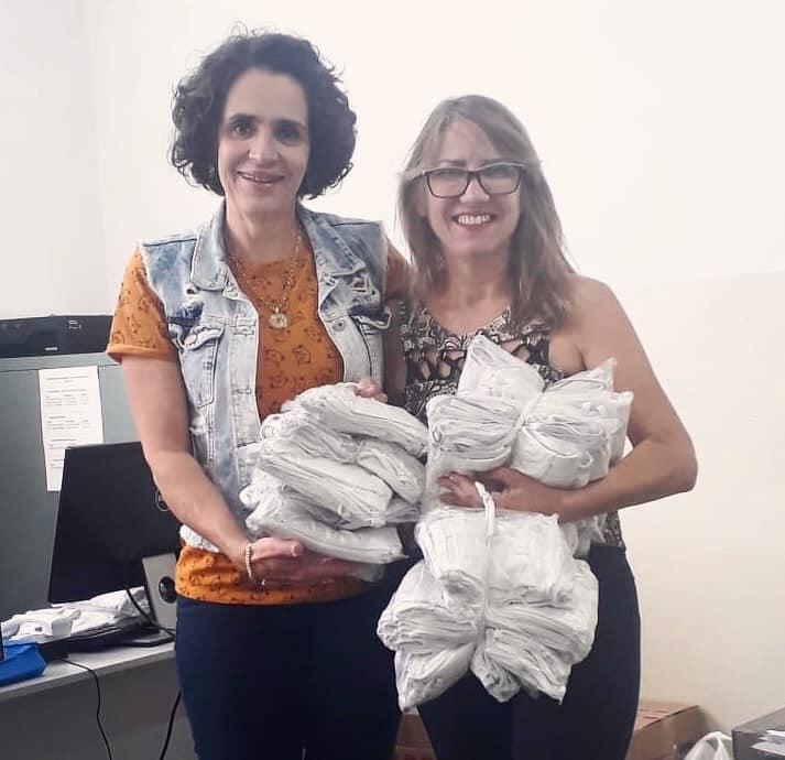 Cordeiropolense confecciona 500 máscaras para funcionários da assistência social
