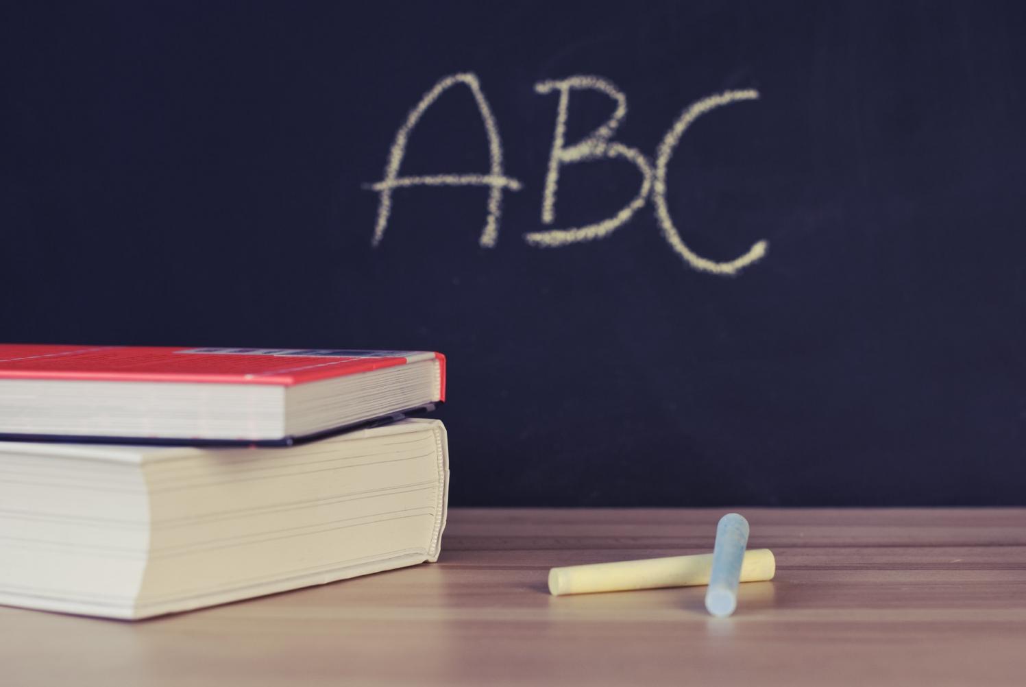 Covid-19 e diretrizes para escolas