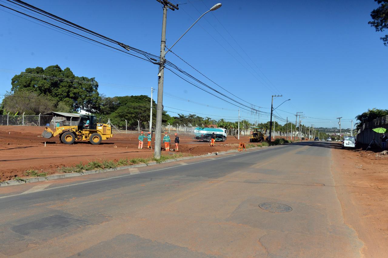 Sistema de drenagem na Guilherme Dibbern em Limeira entra na reta final