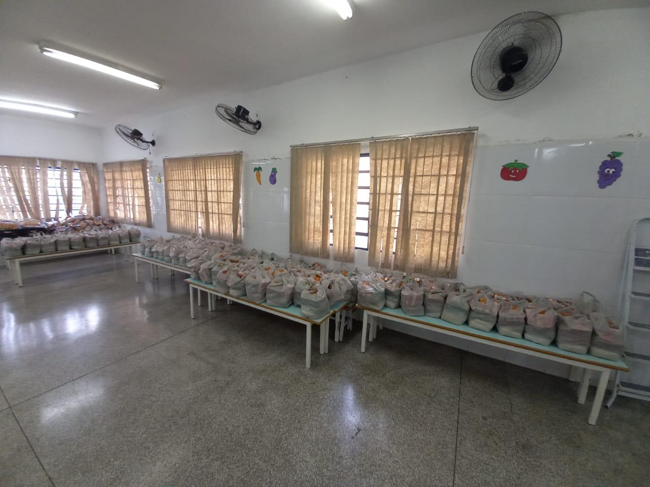 Prefeitura de Limeira realiza nova entrega de kits pedagógicos e de alimentação