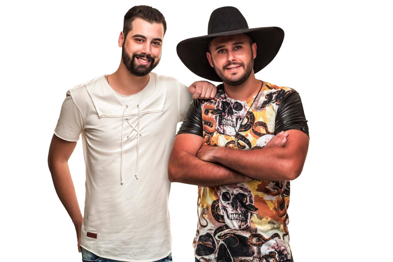 Eduardo & Rafael e Grupo Solução estreiam Arena Drive-In do Limeira Shopping