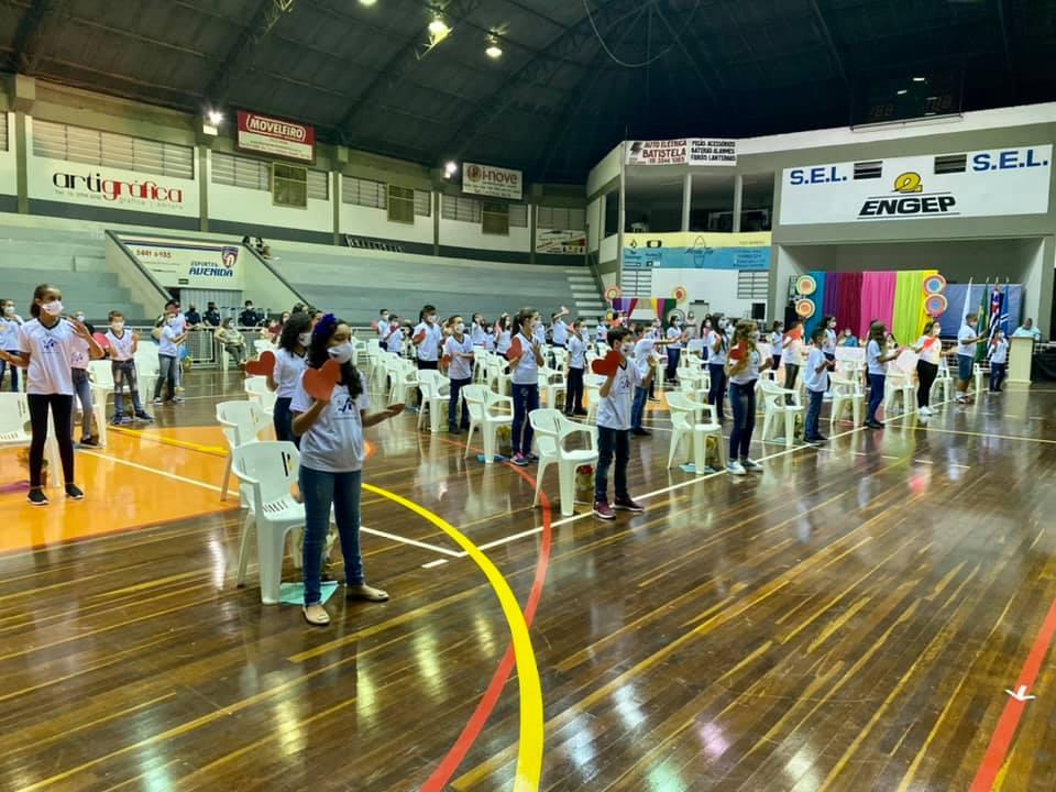 Formatura dos alunos do Ensino Fundamental das Escolas Nazareth e Geraldo Rocha