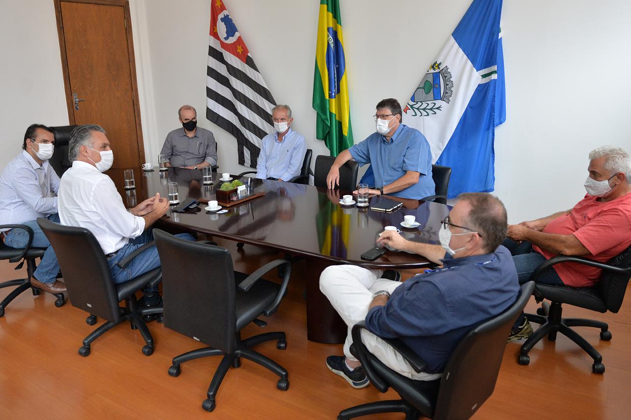Em encontro com prefeito de Limeira, Sebrae anuncia reforço de serviços ao município
