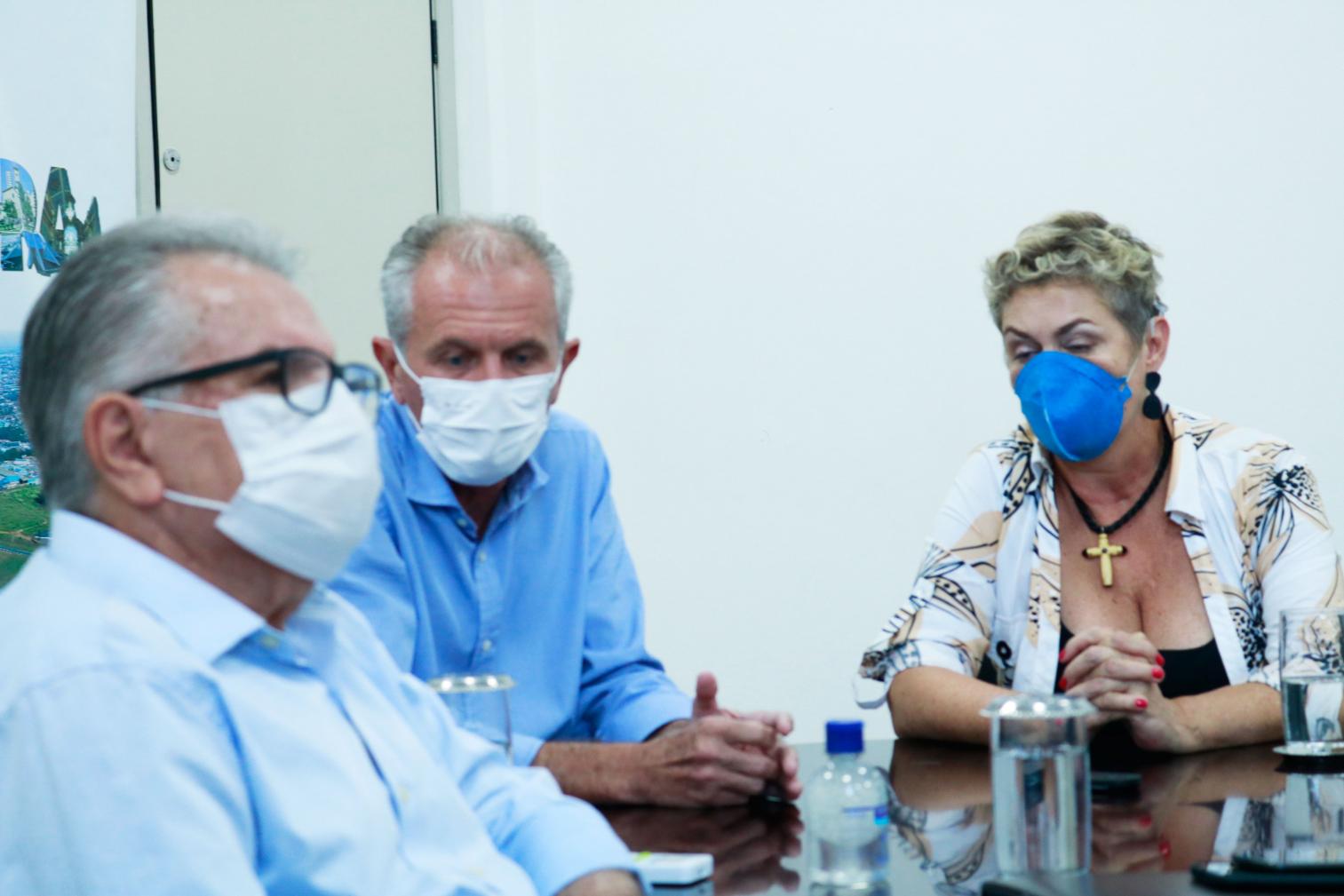 Reunião virtual com vereadores de Limeira esclarece dúvidas sobre vacinação