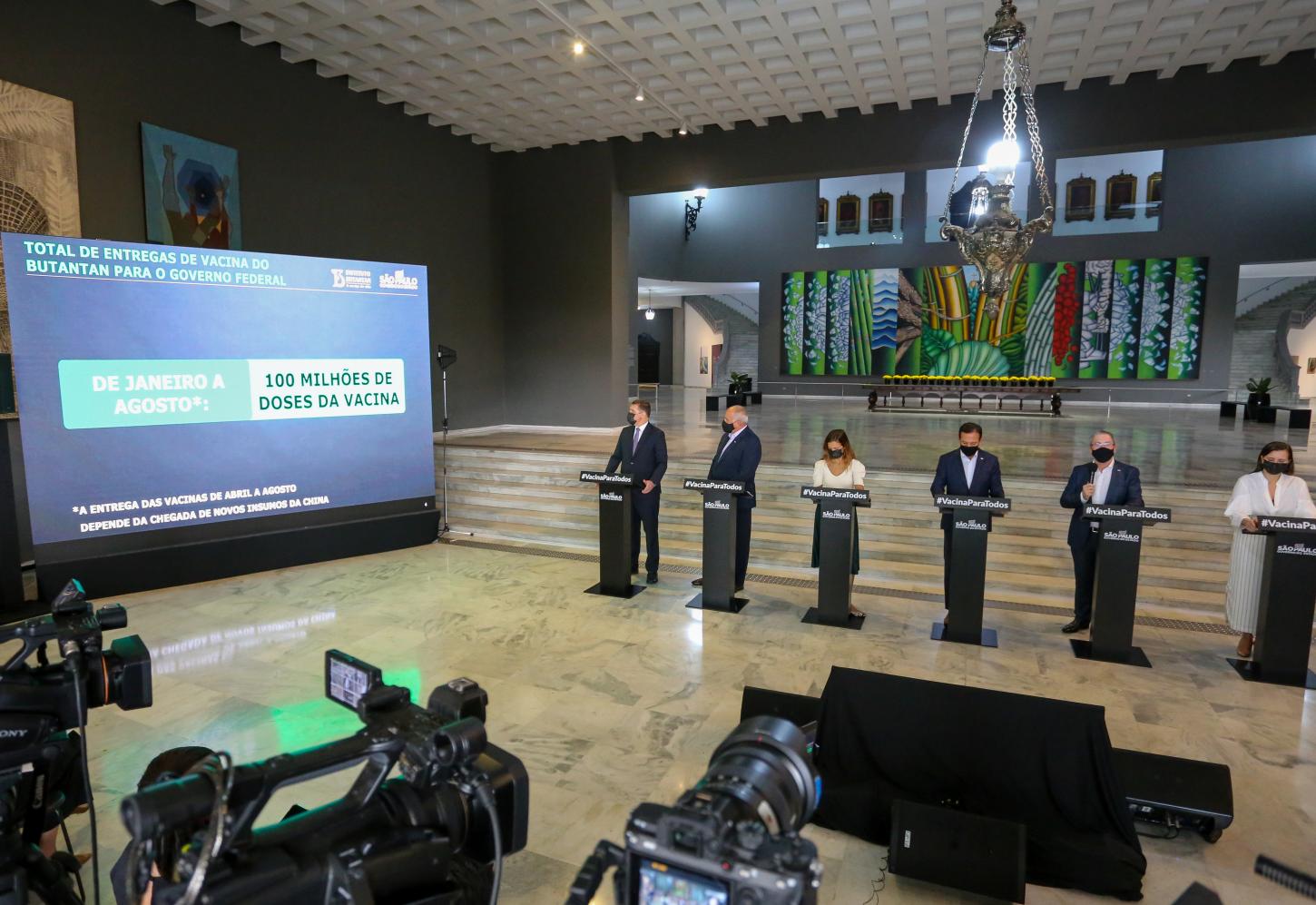 Governo de SP distribui mais 900 mil doses da vacina do Butantan para o Brasil